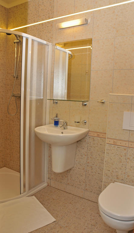 Penzion Na Fare Dubenec Room photo