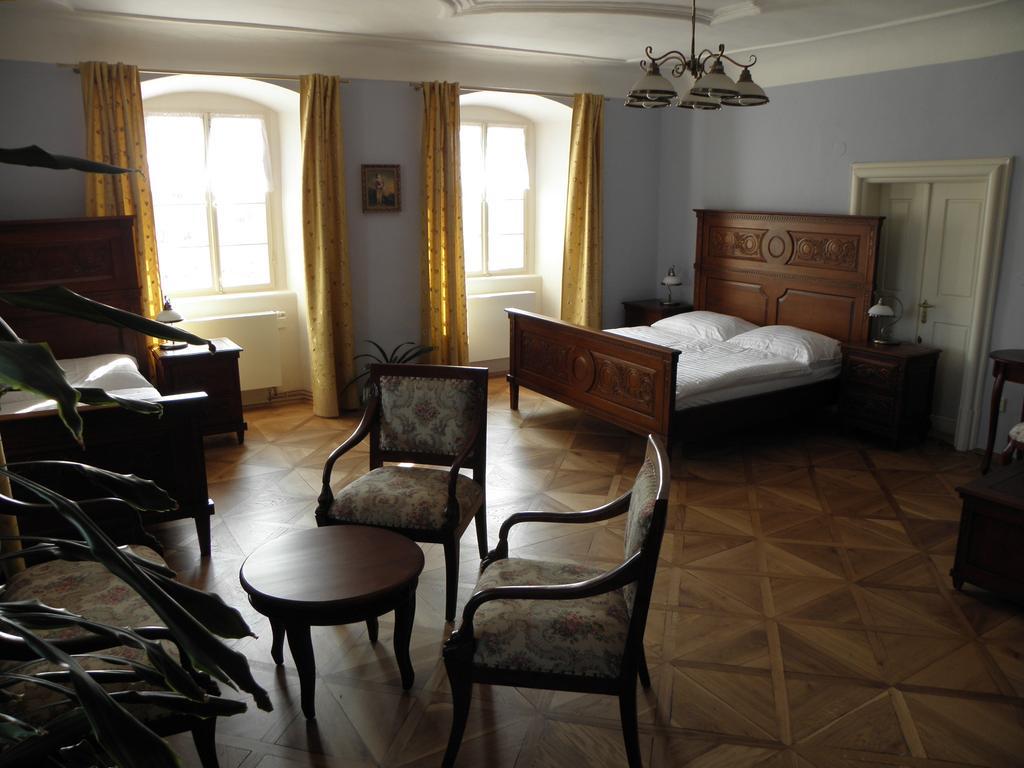 Penzion Na Fare Dubenec Room photo